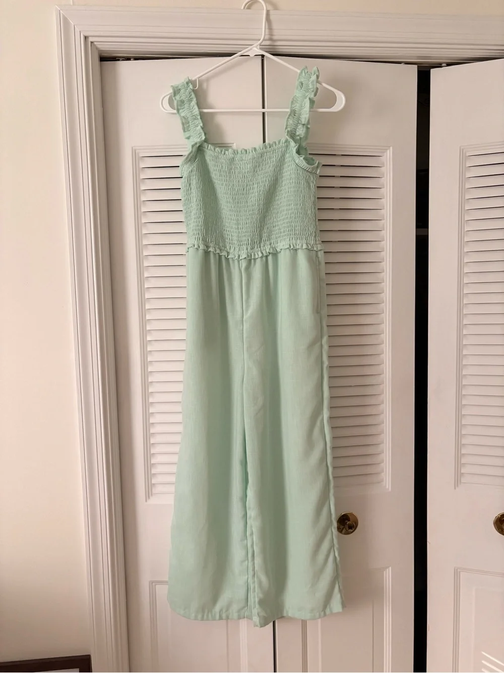 Old Navy Mint Green Smocked Wide-Leg Jumpsuit size 14-16